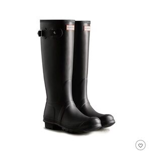 Hunter Women's Original Tall Rain Boots black size 8